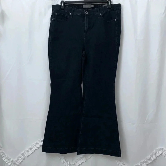 Women’s Torrid Wide Leg Dark Denim Jeans Size 18S EUC - Picture 2 of 10